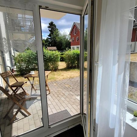 Wohlfuehl-Ferienwohnung Mit Tiefgarage Im Gruenen Oberhof  Buitenkant foto